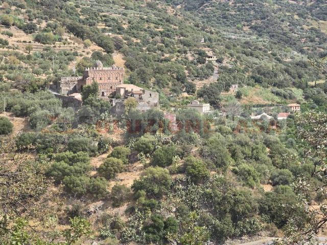 Terreno in vendita a Casalvecchio Siculo, Messina