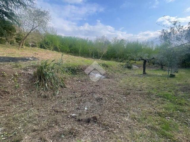 Terreno in vendita a Casamarciano, Campania