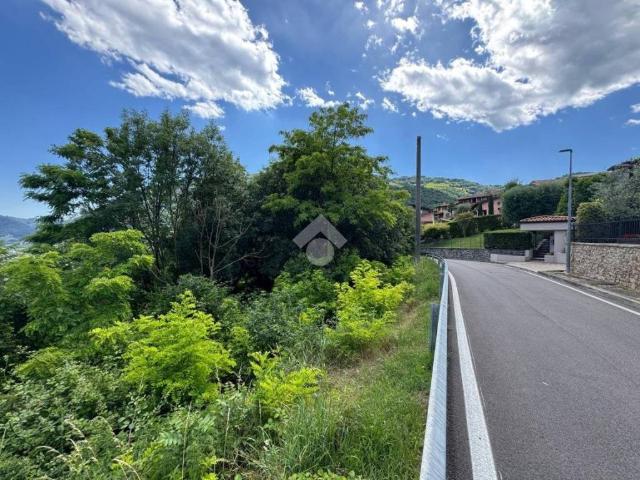 Terreno in vendita a Casazza, Lombardia