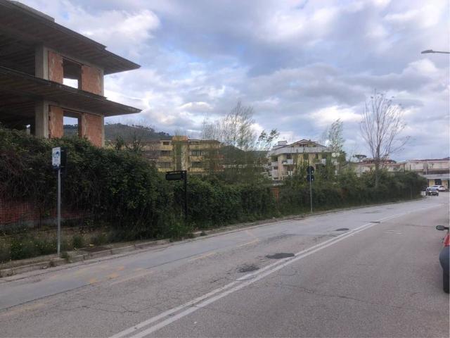 Terreno in vendita a Casolla, Caserta
