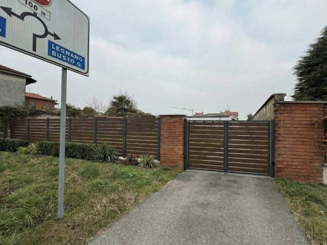 Terreno in vendita a Casorezzo, Lombardia