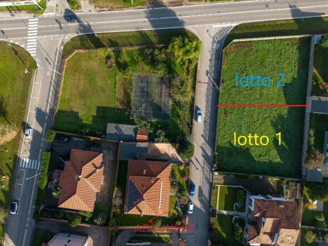 Terreno in vendita a Casorezzo, Lombardia