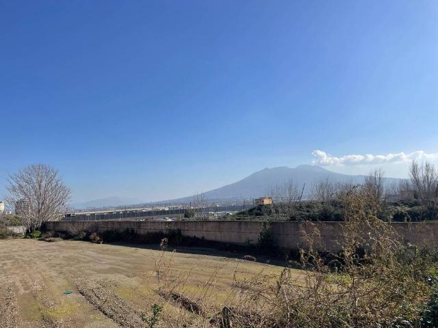 Terreno in vendita a Cittadella di Casoria, Casoria