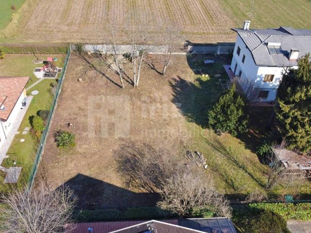 Terreno in vendita a Cassacco, Friuli-Venezia Giulia