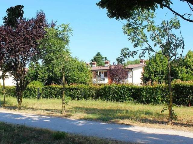 Terreno in vendita a Cassina de' Pecchi, Milano