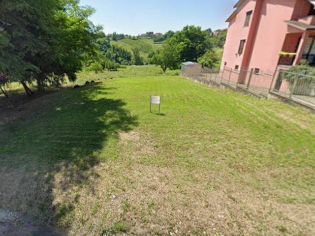 Terreno in vendita a Castana, Lombardia