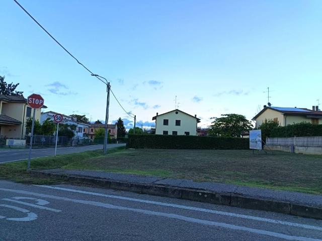 Terreno in vendita a La Chiusa, Casteggio