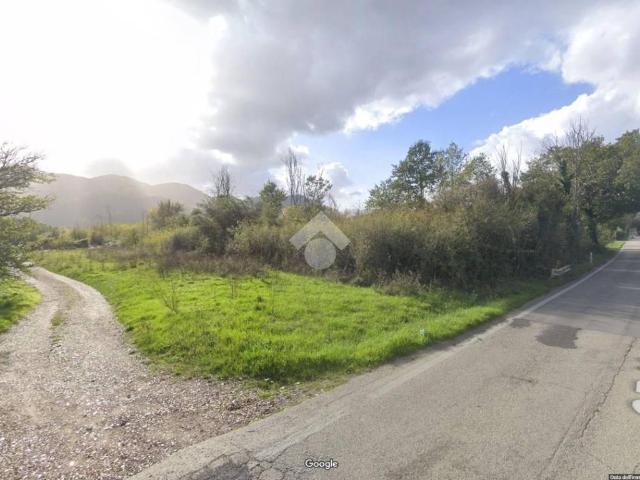 Terreno in vendita a Castel Campagnano, Campania