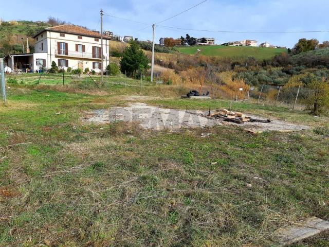 Terreno in vendita a Castel Frentano, Abruzzo