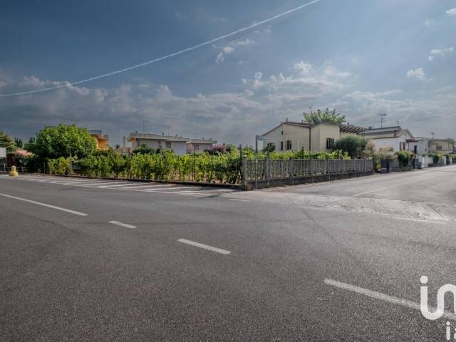 Terreno in vendita a Castel Goffredo, Lombardia