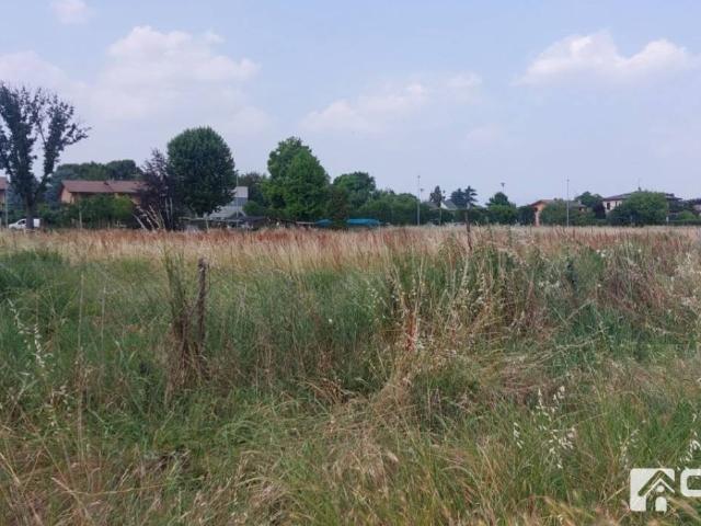Terreno in vendita a Castel Rozzone, Lombardia
