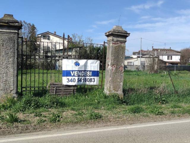 Terreno in vendita a Castel San Giovanni, Reggio Emilia