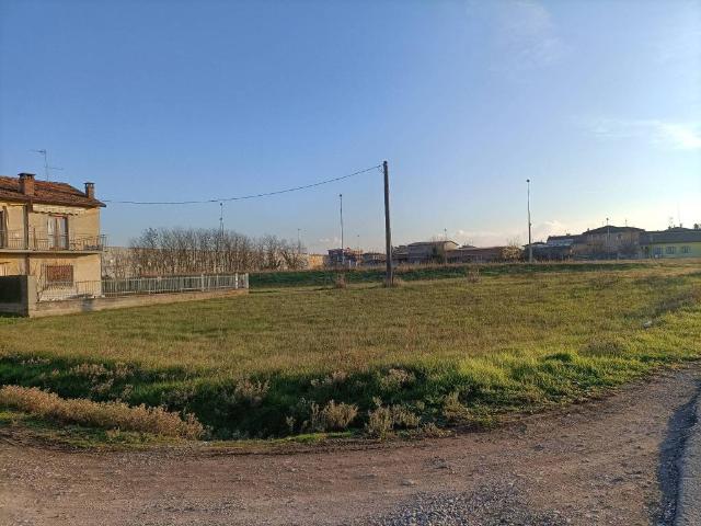 Terreno in vendita a Castel San Giovanni, Reggio Emilia