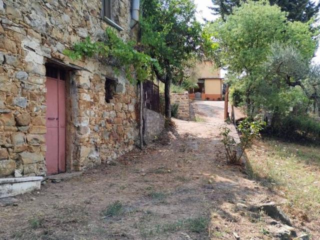 Terreno in vendita a Castel San Lorenzo, Campania