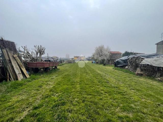 Terreno in vendita a Castelbelforte, Lombardia