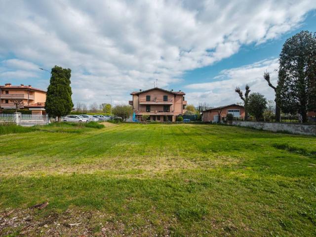 Terreno in vendita a Tresinaro - Secchia, Re