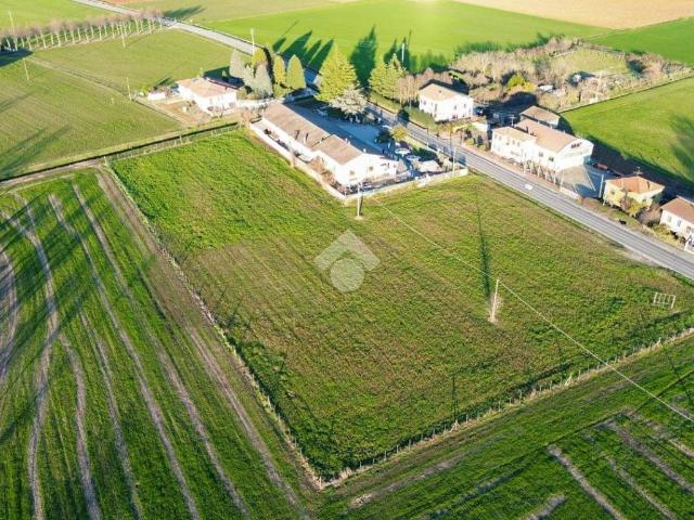 Terreno in vendita a Castell'arquato, Reggio Emilia