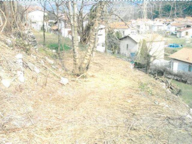 Terreno in vendita a Castelmarte, Lombardia