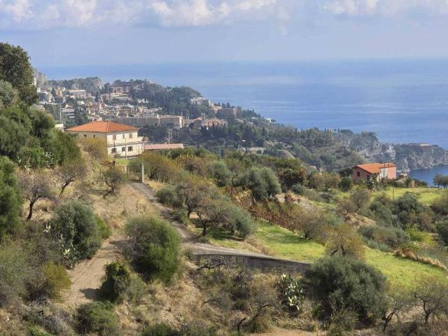 Terreno in vendita a Castelmola, Sicilia
