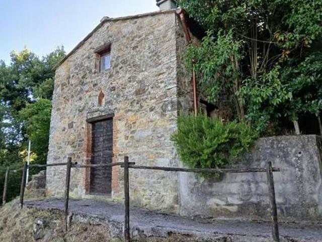 Terreno in vendita a Castelnuovo Val Di Cecina, Toscana