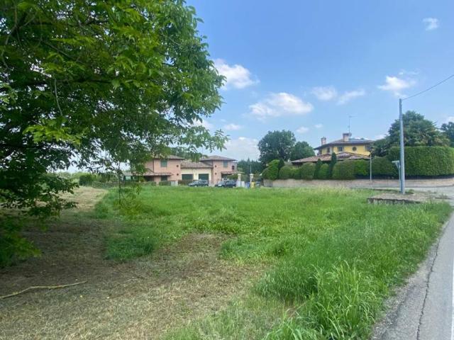 Terreno in vendita a Unione di comuni Terre di Castelli, Castelnuovo Rangone