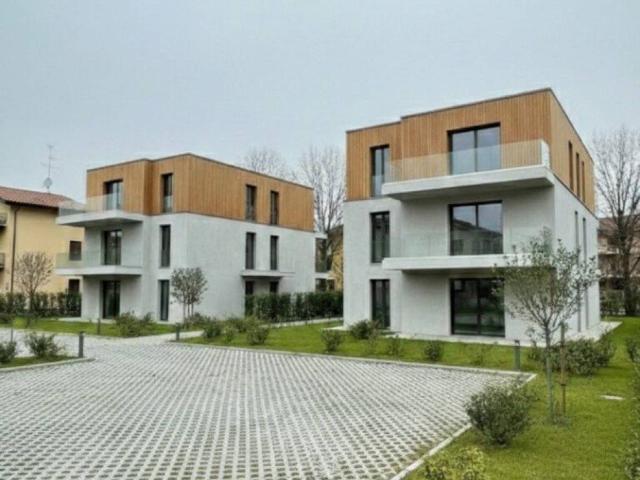 Terreno in vendita a Unione di comuni Terre di Castelli, Castelnuovo Rangone