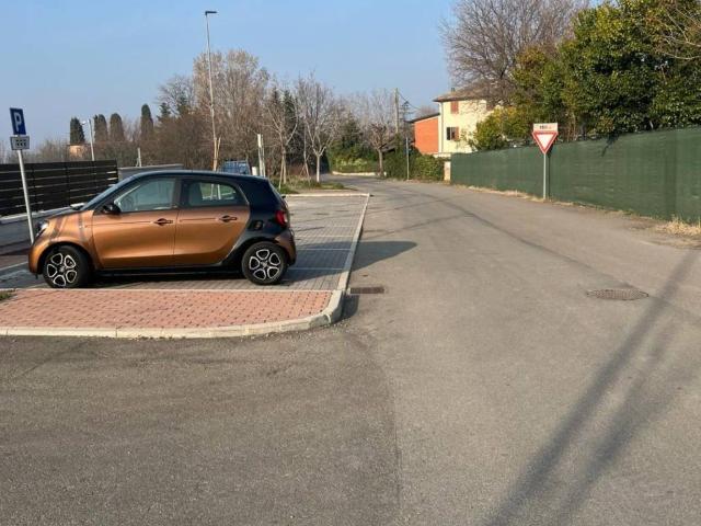 Terreno in vendita a Unione di comuni Terre di Castelli, Castelvetro Di Modena
