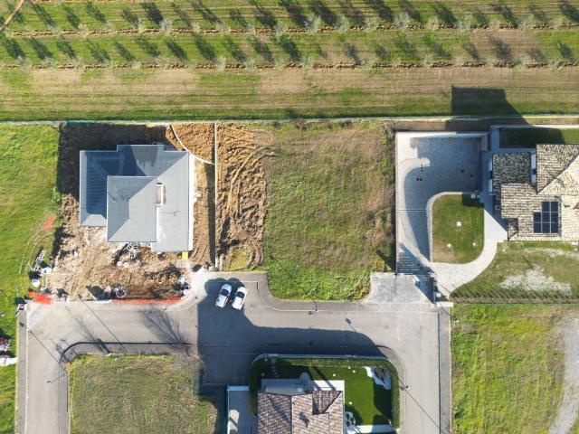 Terreno in vendita a Unione di comuni Terre di Castelli, Castelvetro Di Modena