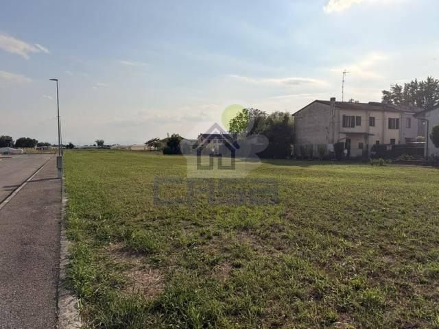 Terreno in vendita a Casenuove, Castelvetro Piacentino