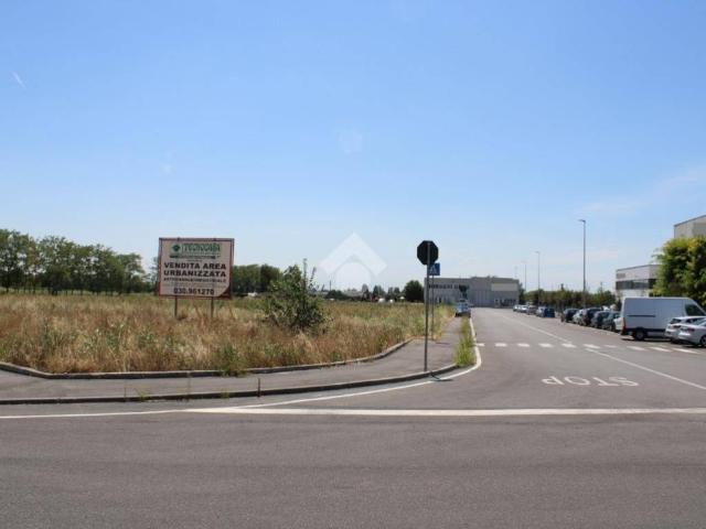 Terreno in vendita a Castiglione Delle Stiviere, Lombardia