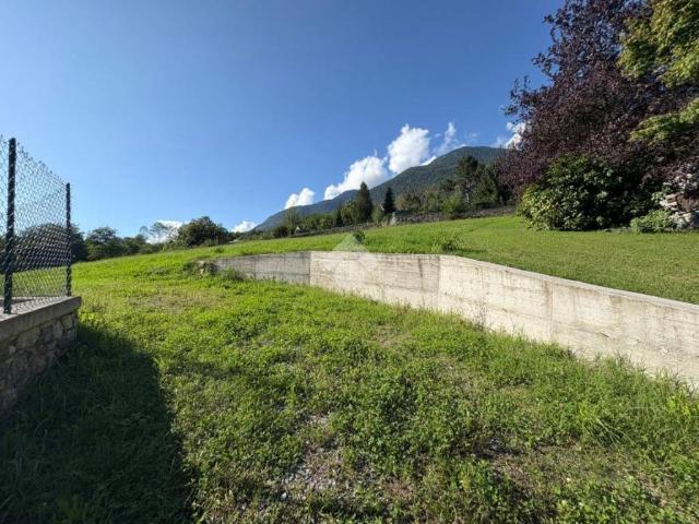 Terreno in vendita a Castione Andevenno, Lombardia
