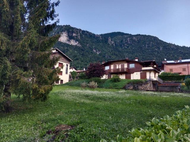 Terreno in vendita a Dorga, Castione Della Presolana