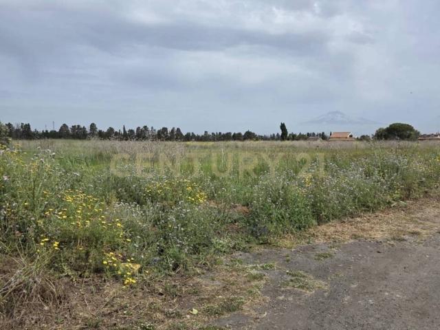 Terreno in vendita a San Giorgio-Librino-San Giuseppe la Rena-Zia Lisa-Villaggio Sant'Agata, Catania