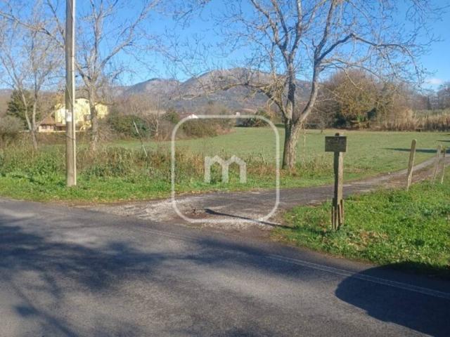 Terreno in vendita a San Bartolomeo, Roma Capitale