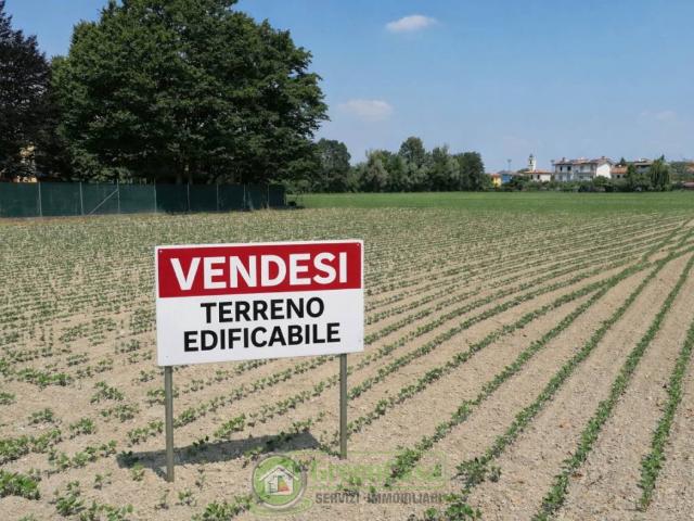 Terreno in vendita a Cavenago Brianza, Lombardia