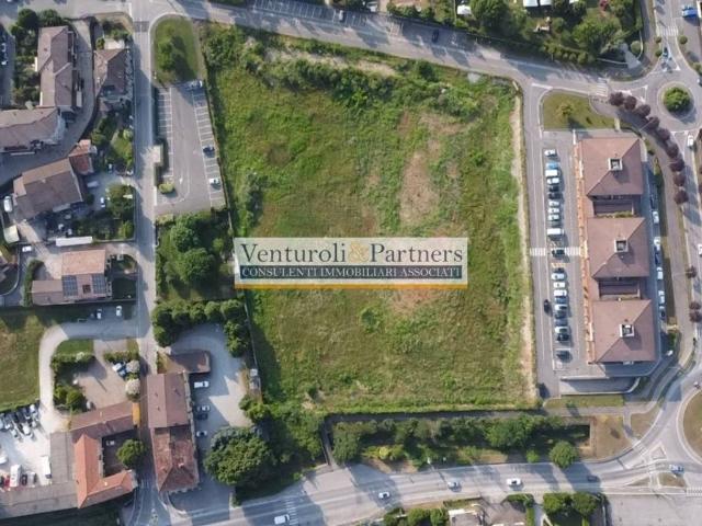 Terreno in vendita a Cazzago San Martino, Lombardia