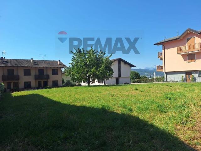Terreno in vendita a Comunità della Valle di Cembra, Cembra