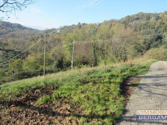 Terreno in vendita a Cenate Sopra, Lombardia