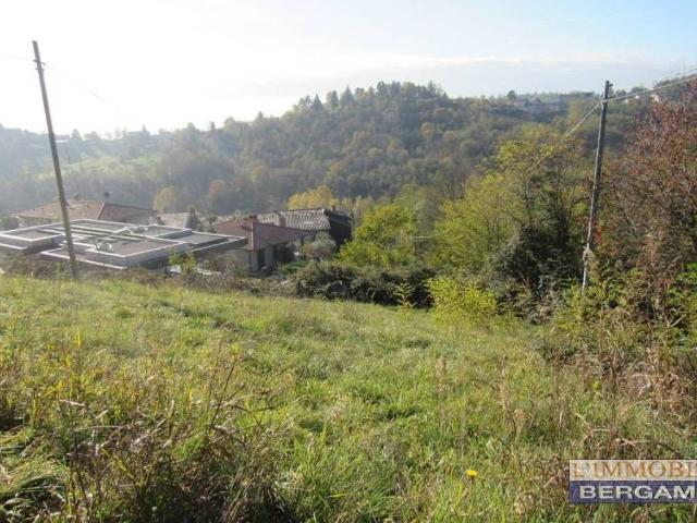 Terreno in vendita a Cenate Sopra, Lombardia