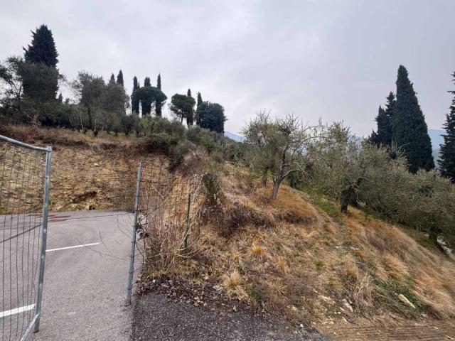 Terreno in vendita a Cenate Sopra, Lombardia
