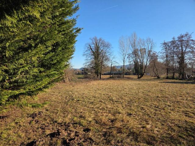 Terreno in vendita a Cenate Sotto, Lombardia