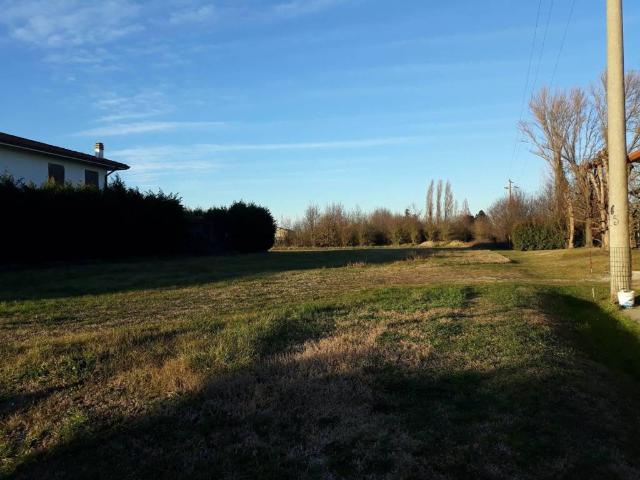 Terreno in vendita a Unione Alto Ferrarese, Cento