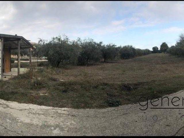 Terreno in vendita a Cepagatti, Abruzzo