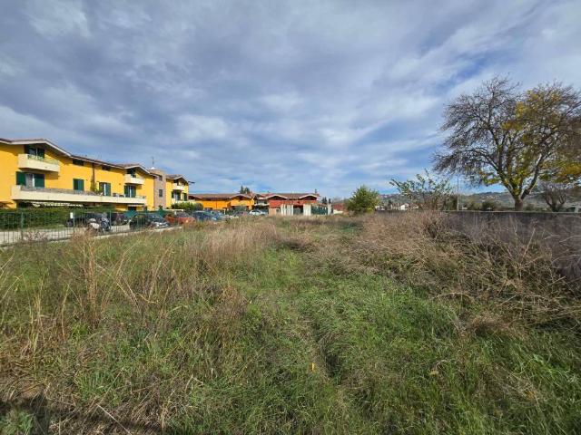 Terreno in vendita a Cepagatti, Abruzzo