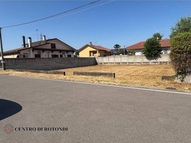 Terreno in vendita a Cerro Maggiore, Lombardia