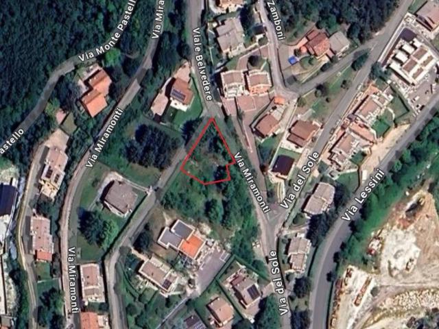 Terreno in vendita a Cerro Veronese, Veneto