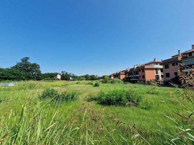Terreno in vendita a Certosa Di Pavia, Lombardia