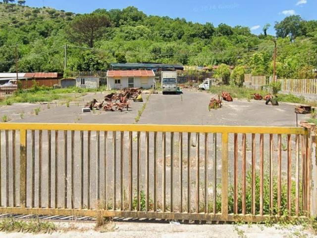 Terreno in vendita a Le Pastenelle, Cervaro