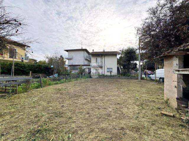 Terreno in vendita a Cervia, Reggio Emilia
