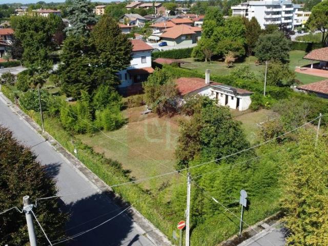 Terreno in vendita a Cervignano Del Friuli, Friuli-Venezia Giulia